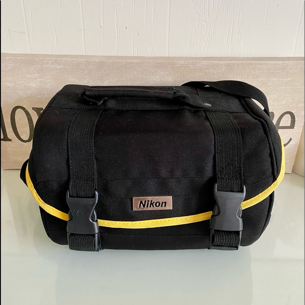 Nikon DSLR Camera Bag NWOT